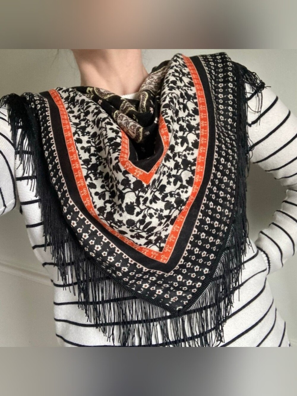 Fringed Paisley Scarf